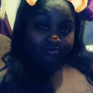 Meet your Posher, Kandi